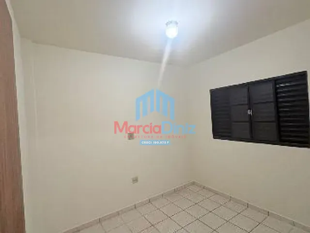 Apartamento 3 quartos e 2 banheiros, para alugar, no bairro Jardim Marajoara em Ituverava