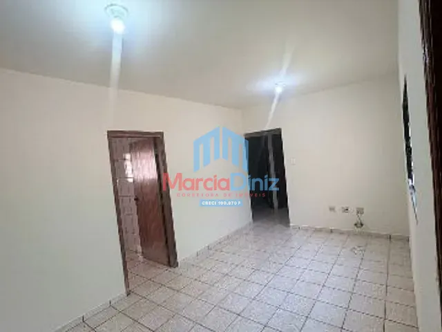 Apartamento 3 quartos e 2 banheiros, para alugar, no bairro Jardim Marajoara em Ituverava