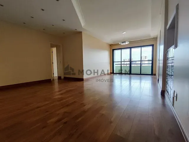 Apartamento com 185m² 3 quartos e 3 banheiros, à venda, no bairro Pinheirinho em Itajubá
