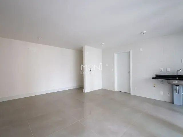 Apartamento 3 quartos e 2 banheiros, à venda, no bairro Guará II em Brasília
