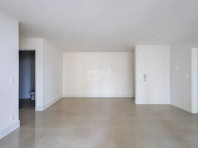 Apartamento 3 quartos e 2 banheiros, à venda, no bairro Guará II em Brasília