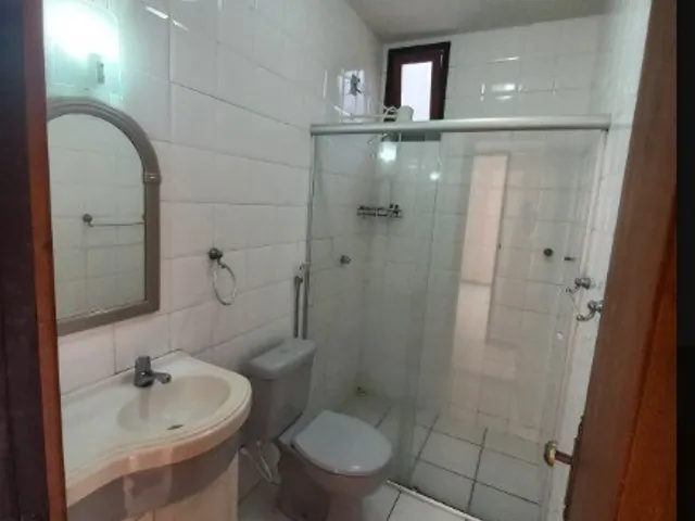 Apartamento 1 quarto e 1 banheiro, para alugar, no bairro Centro em Vassouras