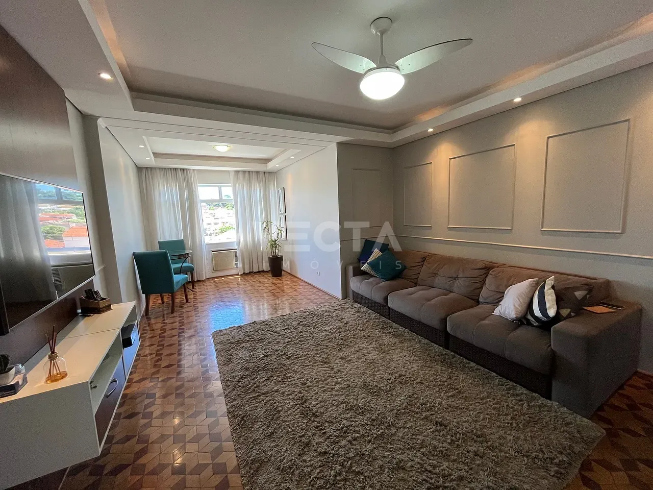Apartamento, 3 quartos, 128 m² - Foto 2