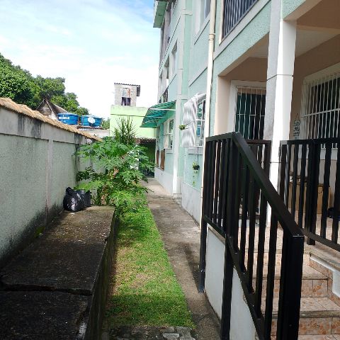 Apartamento 2 quartos e 1 banheiro, à venda, no bairro Jardim Mariléa em Rio das Ostras