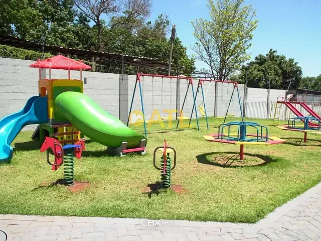 Apartamento 2 quartos e 2 banheiros, para alugar, no bairro Jardim Oriental em Ourinhos
