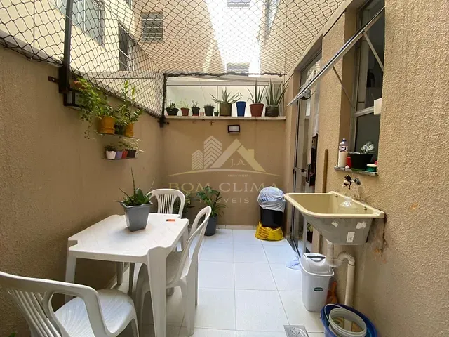 Apartamento 2 quartos e 1 banheiro, à venda, no bairro Estrela Sul em Juiz de Fora