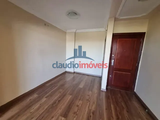 Apartamento 2 quartos e 1 banheiro, para alugar, no bairro Vila Santa Cecília em Volta Redonda