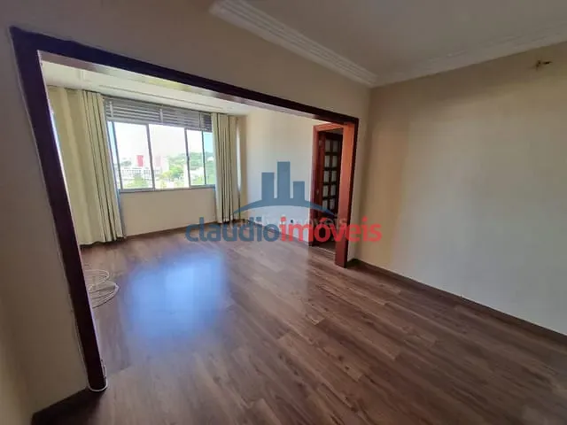 Apartamento 2 quartos e 1 banheiro, para alugar, no bairro Vila Santa Cecília em Volta Redonda