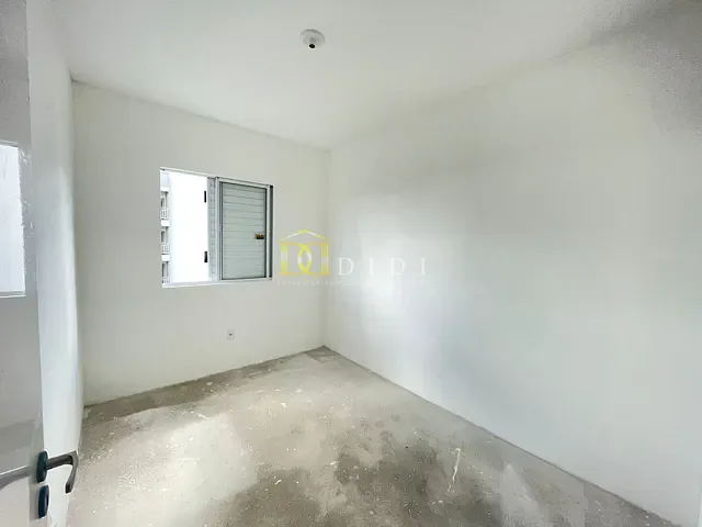 Apartamento 2 quartos e 1 banheiro, à venda, no bairro Avecuia do Alto em Porto Feliz