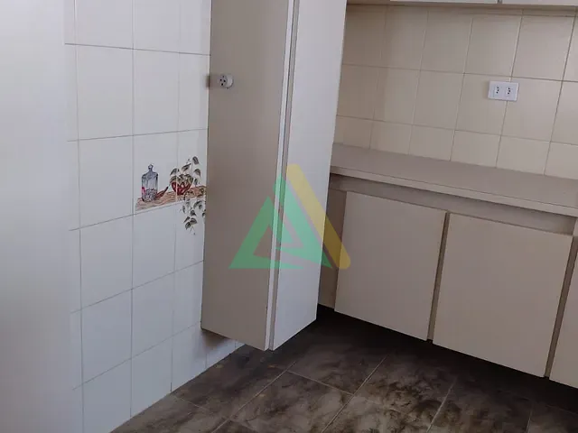 Apartamento 3 quartos e 2 banheiros, à venda, no bairro Vila Hamburguesa em São Paulo