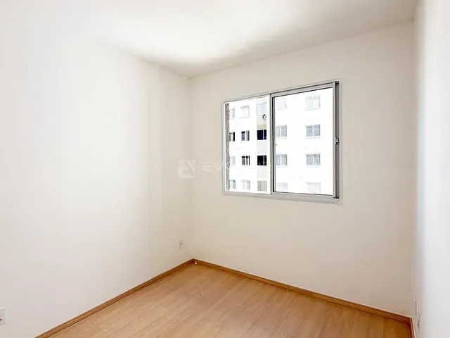 Apartamento 2 quartos e 1 banheiro, à venda, no bairro Residencial Bethel em Goiânia