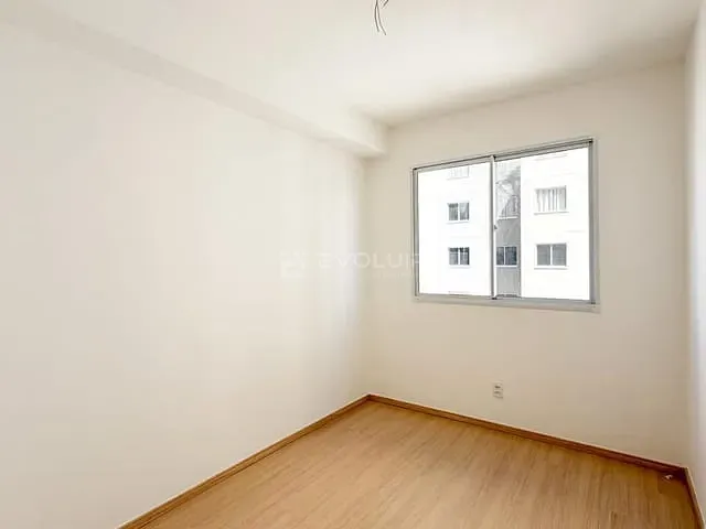 Apartamento 2 quartos e 1 banheiro, à venda, no bairro Residencial Bethel em Goiânia