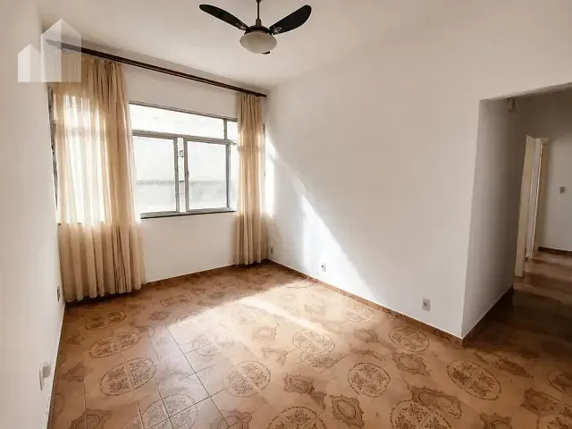 Apartamento com 70m² 2 quartos e 1 banheiro, para alugar, no bairro Centro em Nova Iguaçu