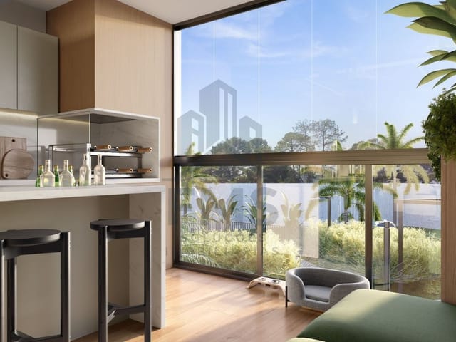 Apartamento 3 quartos e 2 banheiros, à venda, no bairro Campo Comprido em Curitiba