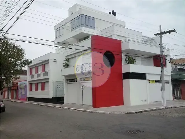 Apartamento 4 quartos e 3 banheiros, à venda, no bairro Centro em Pelotas