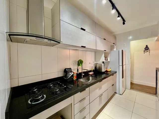 Apartamento com 148m² 2 quartos e 2 banheiros, à venda, no bairro Guilhermina em Praia Grande