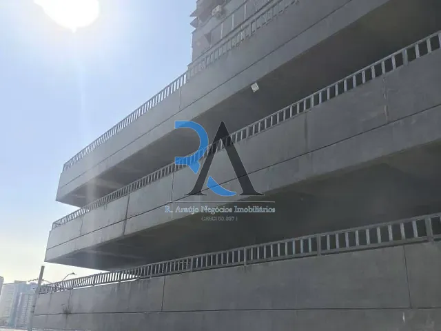 Apartamento 2 quartos e 2 banheiros, à venda, no bairro Itararé em São Vicente