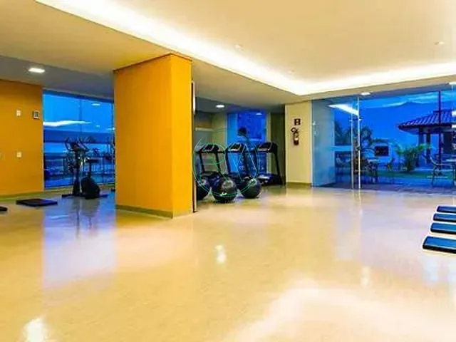 Apartamento com 107m² 3 quartos e 2 banheiros, à venda ou para alugar, no bairro Aurora em Londrina