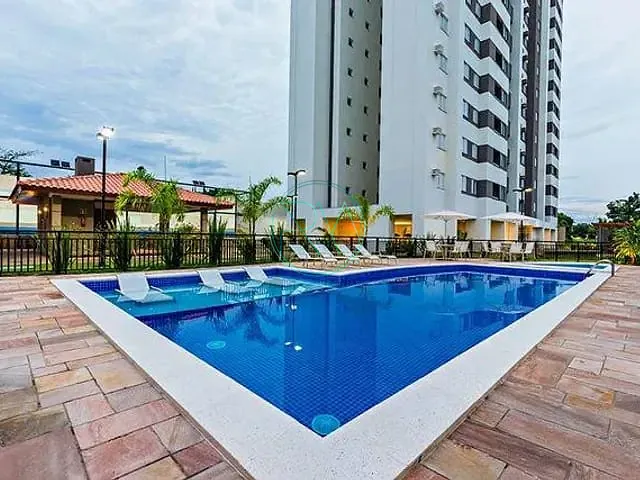 Apartamento com 107m² 3 quartos e 2 banheiros, à venda ou para alugar, no bairro Aurora em Londrina