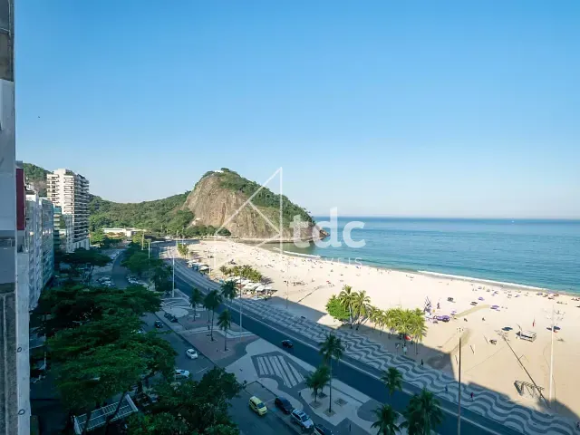 Apartamento com 430m² 4 quartos e 4 banheiros, à venda, no bairro Leme em Rio de Janeiro