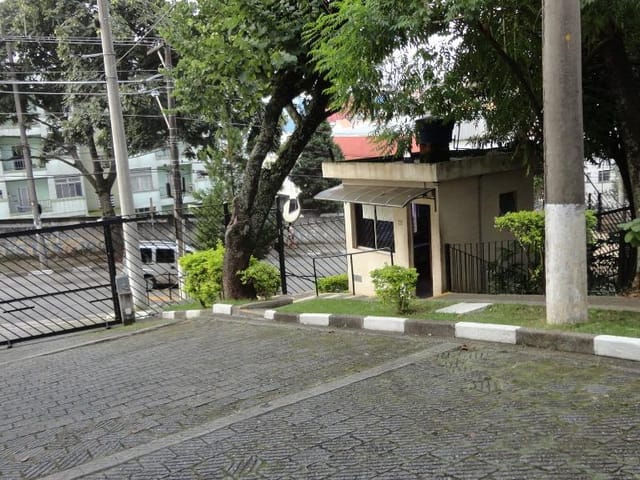 Apartamento com 57m² 2 quartos e 1 banheiro, à venda ou para alugar, no bairro Cocaia em Guarulhos