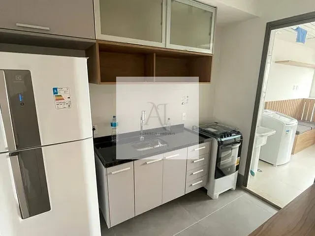 Apartamento com 65m² 2 quartos e 1 banheiro, para alugar, no bairro Água Branca em São Paulo