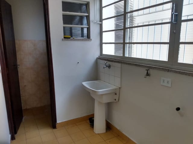 Apartamento com 90m² 3 quartos e 1 banheiro, para alugar, no bairro Parque das Nações em São João da Boa Vista