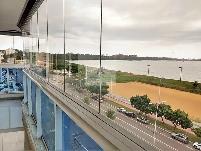 Apartamento com 145m² 3 quartos e 2 banheiros, para alugar, no bairro Jardim Camburi em Vitória