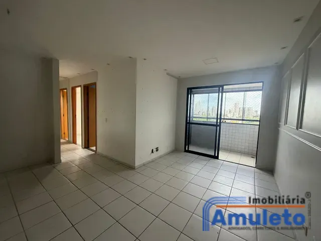 Apartamento 2 quartos e 2 banheiros, para alugar, no bairro Torre em Recife