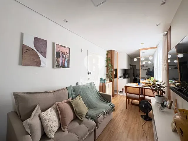 Apartamento 2 quartos e 1 banheiro, à venda, no bairro Santa Helena (Barreiro) em Belo Horizonte