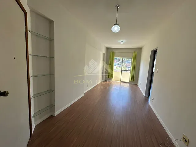 Apartamento 2 quartos e 1 banheiro, à venda, no bairro Centro em Juiz de Fora