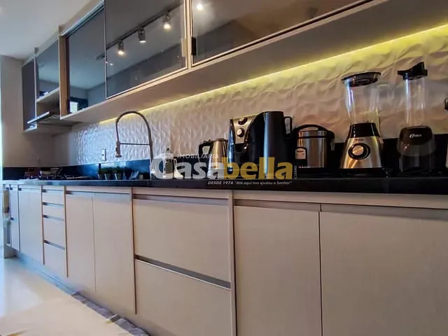 Apartamento com 147m² 4 quartos e 6 banheiros, para alugar, no bairro Jardim Goiás em Goiânia