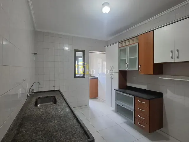 Apartamento 2 quartos e 1 banheiro, para alugar, no bairro Centro em Porto Feliz