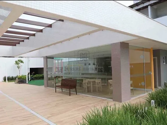 Apartamento 2 quartos e 2 banheiros, à venda, no bairro Itacorubi em Florianópolis