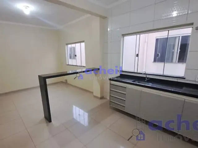 Apartamento com 75m² 2 quartos e 1 banheiro, para alugar, no bairro Centro em Rondonópolis