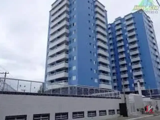 Apartamento 1 quarto e 1 banheiro, à venda, no bairro Maracanã em Praia Grande