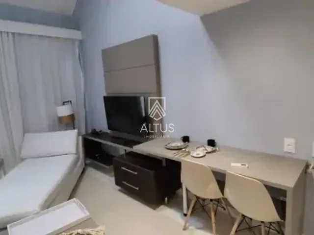 Apartamento 1 quarto e 1 banheiro, à venda, no bairro Rio Vermelho em Salvador
