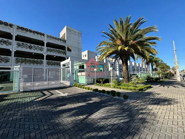 Apartamento com 50m² 2 quartos e 1 banheiro, para alugar, no bairro Pinheirinho em Curitiba
