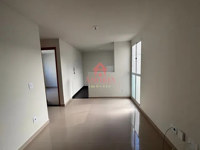 Apartamento com 50m² 2 quartos e 1 banheiro, para alugar, no bairro Pinheirinho em Curitiba