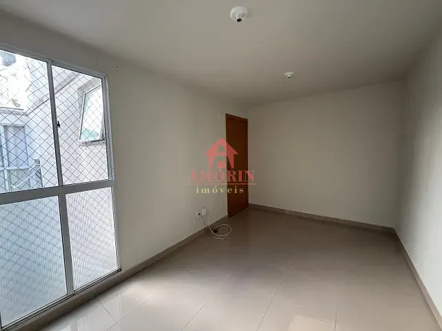 Apartamento com 50m² 2 quartos e 1 banheiro, para alugar, no bairro Pinheirinho em Curitiba