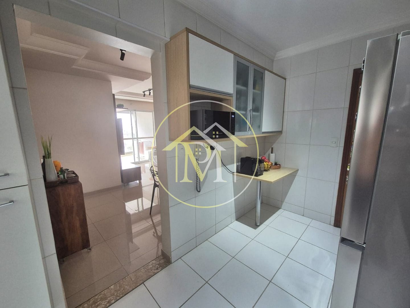 Apartamento à venda com 3 quartos, 96m² - Foto 7