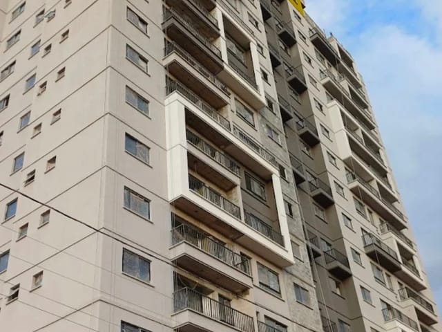 Apartamento 2 quartos e 2 banheiros, à venda, no bairro Jardim Palácios em Aparecida de Goiânia