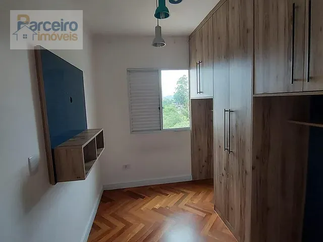 Apartamento com 55m² 2 quartos e 1 banheiro, à venda, no bairro Vila Cristina em Ferraz de Vasconcelos