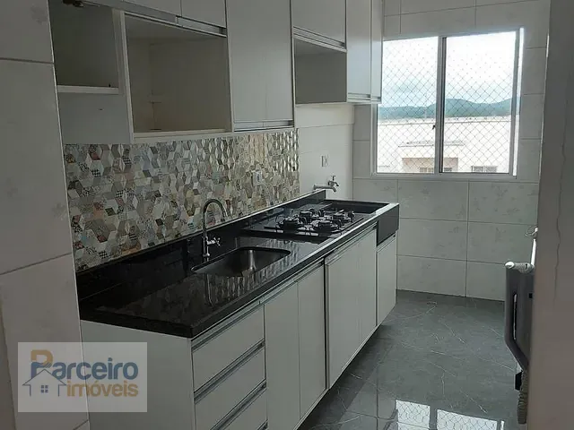 Apartamento com 55m² 2 quartos e 1 banheiro, à venda, no bairro Vila Cristina em Ferraz de Vasconcelos