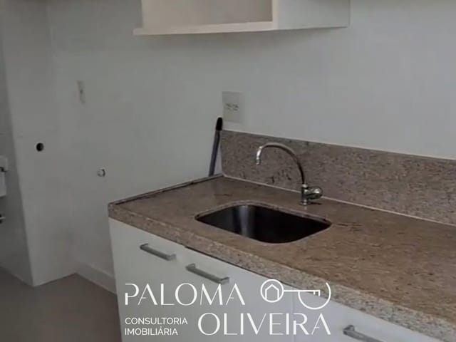 Apartamento 2 quartos e 1 banheiro, para alugar, no bairro Barra da Tijuca em Rio de Janeiro