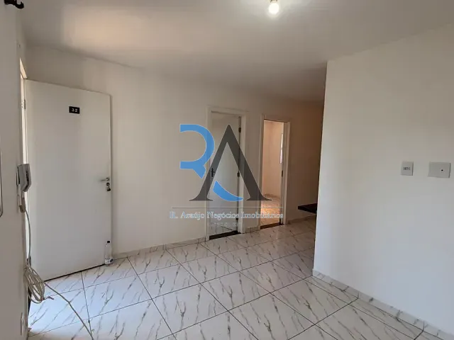 Apartamento 2 quartos e 1 banheiro, para alugar, no bairro Brás em São Paulo