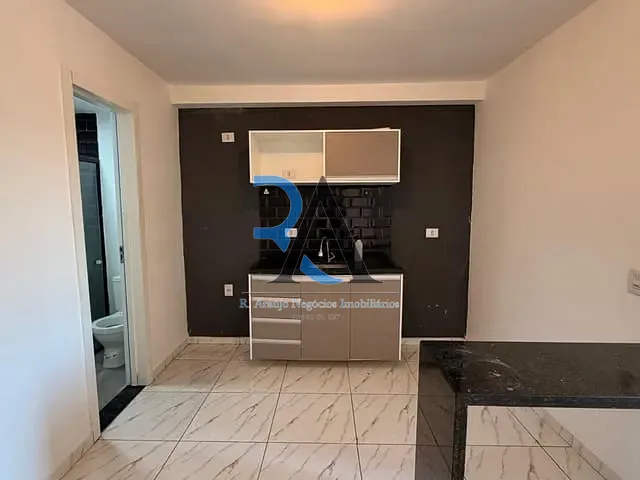 Apartamento 2 quartos e 1 banheiro, para alugar, no bairro Brás em São Paulo
