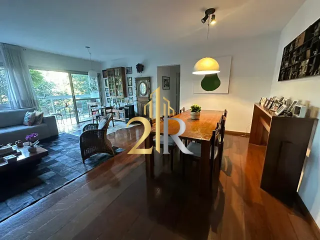 Apartamento 4 quartos e 4 banheiros, à venda, no bairro Santo Amaro em São Paulo