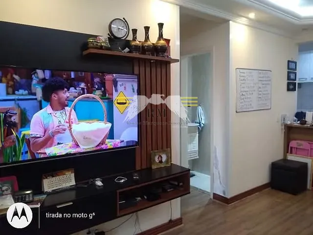 Apartamento 2 quartos e 1 banheiro, à venda, no bairro Vila Gomes Cardim em São Paulo