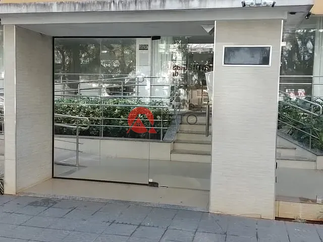 Apartamento 3 quartos e 3 banheiros, à venda, no bairro Zona 01 em Maringá